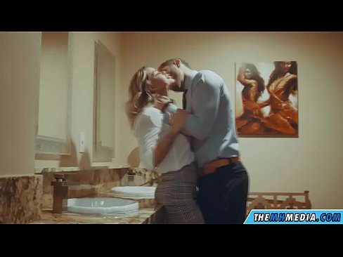 ❤️ Amikor egy bögyös szőke elcsábít egy nyilvános WC-ben ️❌ Porno vk at hu.shufflesex.ru ❌️❤